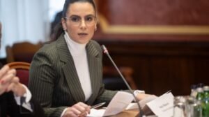 Popović: Tužilaštvo da procesuira Metodija Ostojića zbog izazivanja nacionalne, rasne i vjerske mržnje i oduzme spomenik