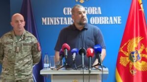 Gust dim smanjio vidljivost što je dovelo do nesreće