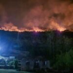 Besana noć za vatrogasce: Branili kuće i crkvu u Piperima, gorjelo u Kučima, Mrkama i Tuzima