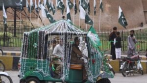 U napadima militanata na pakistansku policiju ubijeno pet i ranjeno osam policajaca