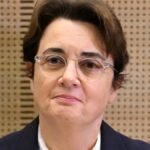 Direktorka Luvra podnijela ostavku poslije smjele pljačke nakita u tom zdanju