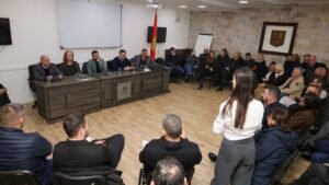 Živković: Vlast je pala i izgubila legitimitet, ali se grčevito drži funkcija