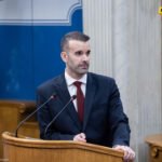 Danas Premijerski sat: Spajić odgovara na pitanja poslanika