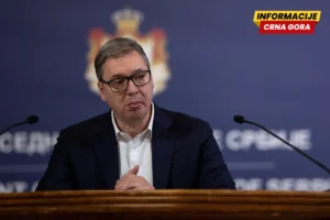 Vučić o uvredama s tribina: Mom sinu je bilo mnogo teško, to veče se nije htio odvojiti od mene