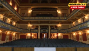 Poruke sa scene: Pozorište spaja ljude u vremenu otuđenja