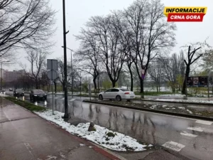 Snijeg nije izazvao probleme u saobraćaju u ZDK-u, muškarac u Olovu pao u rijeku