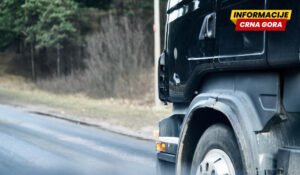 “Euromost”: Uginulu živinu danima prevozili na privremeno odlagalište u Dobrakovu