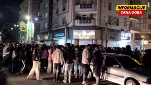 Tuga i slavlje u podijeljenom Iranu