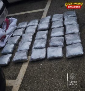 Potjera u Podgorici: Uhapšen vozač sa 26 kg marihuane