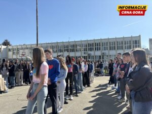 Dan Srednje ekonomsko-ugostiteljske škole u Baru obilježen humanitarnom akcijom: „Snaga i hrabrost nemaju pol“