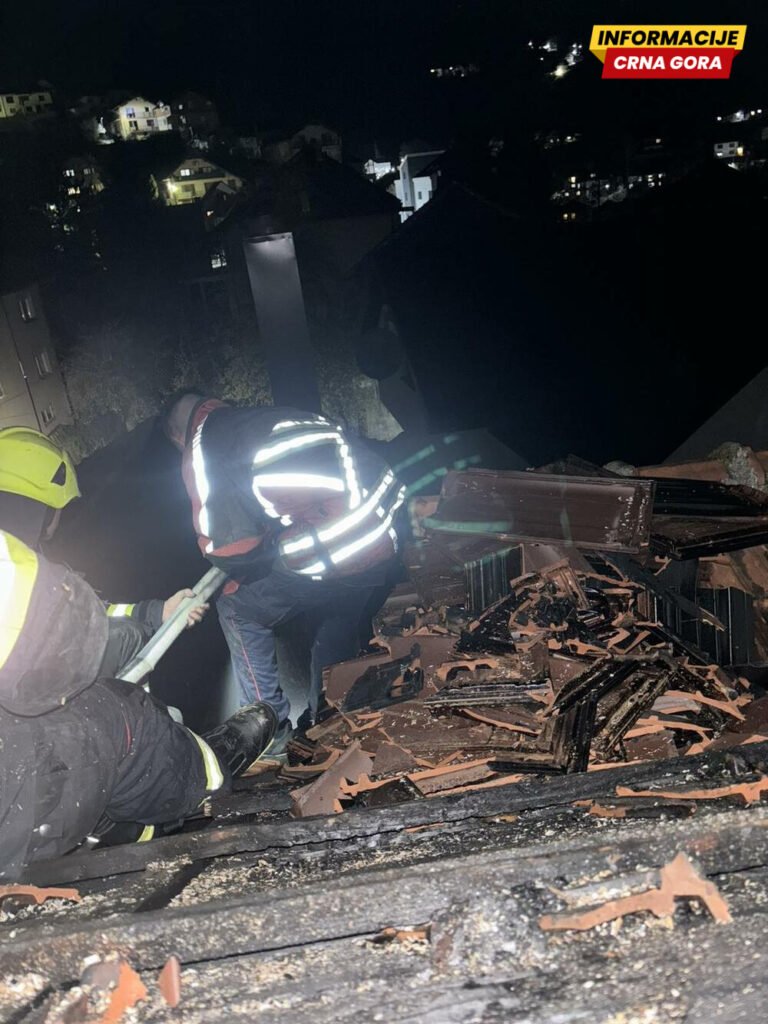 Bijelo Polje: Ugašen požar na kući Selmana Mujezinovića, nije bilo povrijeđenih