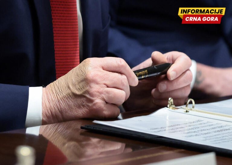 Tramp prekinuo sastanak kabineta o ratu u Iranu i rastućim cijenama da bi govorio o - markeru