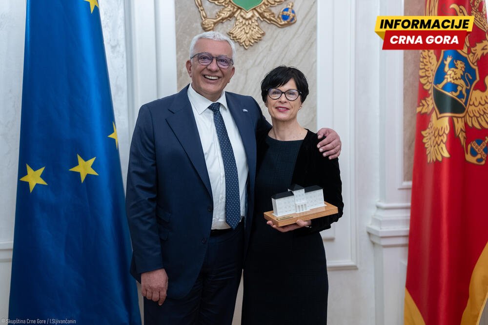 Vuković: Mandić dočekao Kos poklonom koji simbolizuje nestanak naše države 1918. godine