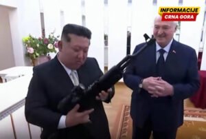 Lukašenko poklonio Kim Džong Unu pušku: "Za svaki slučaj ako se pojave neprijatelji"