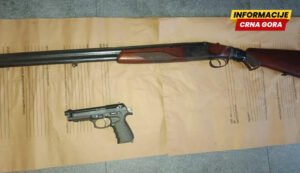 Pretresom u Podgorici pronađeni puška i startni pištolj, uhapšena…