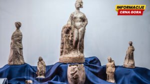 Iz Budve ni pisma ni razglednice