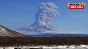 Vulkan Šiveluč na Kamčatki izbacio pepeo na visinu od 11 kilometara, prijetnja avio-saobraćaju