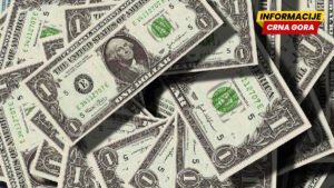 Dolar ojačao prema korpi valuta