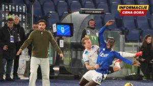 Fabregas gradi čudo u Komu: Put vodi ka Barseloni ili Čelsiju