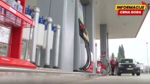 Benzin u Sjevernoj Makedoniji sjutra jeftiniji za pet do šest dinara po litru