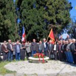 Položili cvijeće na spomenik strijeljanim rodoljubima na Vrelima ribničkim