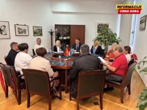 Opština Tivat podržala izdavačke projekte sa 15.000 eura