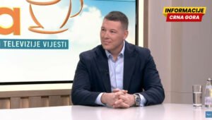 Adžić: Vladajuća većina se okrenula identitetskim pitanjima jer...