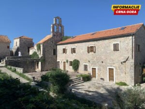 Blokiraju zgradu koju bi da kupe