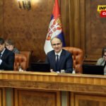 Ministri u Vladi Srbije samo pomoćni radnici koji grade Vučićev kult