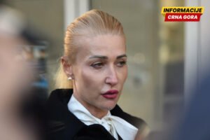 Ljiljana Simović: Suprug me vodio na sastanke radi prevođenja,…