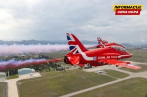 Posjeta Red Arrows u susret Danu nezavisnosti simbol snažne…