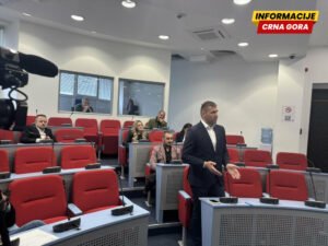 Smolović: Tromjesečna kriza vlasti neće se odraziti na investicije…