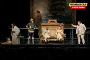 Pozorišni festival RUTA u Tivtu otvoren predstavom "Ćelava pjevačica"