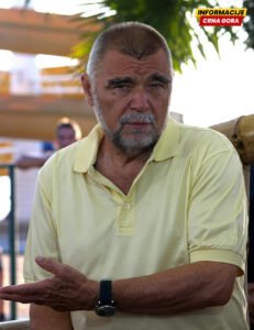 Mesić u Jasenovcu optužio državni vrh da toleriše relativizaciju…