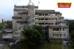 Ne zna se ko odobrava veću platu za generalnog direktora RTCG, direktora Radija, Televizije i Internetske publikacije