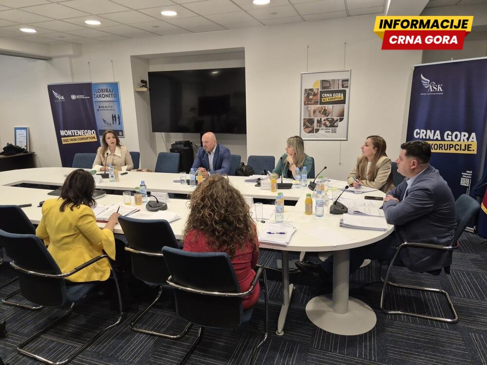 Ko kome što dođe...