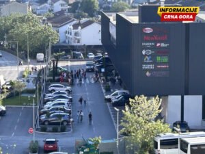 Mega mol u Budvi evakuisan nakon dojave o bombi