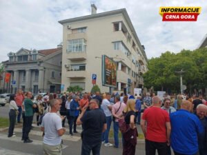 Mihajlović: Nećemo odustati od zahtjeva za povećanje zarada za sve zaposlene u javnom i privatnom sektoru