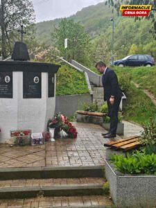 Koprivica položio vijenac spomenik žrtvama u Murinu: “Simbol stradanja nevinih civila”