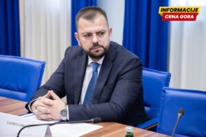 Ćorović: Zašto na Univerzitetu Crne Gore nema mjesta za dr Šemsa Kalača?