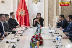 Adžović sa predsjednicima opština potpisala ugovor vrijedan 28 miliona za razvoj putne infrastrukture