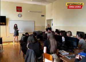Održano predavanje za srednjoškolce o volonterizmu i ljudskim pravima u Gimnaziji “Slobodan Škerović”