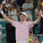 Siner se mučio, ali prošao u četvrtfinale Monte Karla