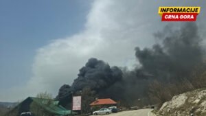 Požar na Grahovu kod Nikšića, gori stara kuća