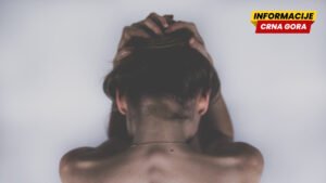 Maloljetnice osumnjičene za navođenje i dijeljenje neprimjerenog sadržaja na mrežama