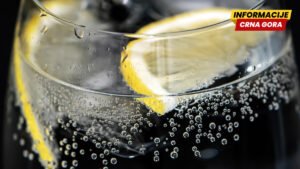 Zašto je čaša vode sa limunom idealna za početak dana