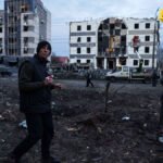 Rusi napali elektranu, 380.000 ljudi bez struje; Ukrajinski dronovi pogodili skladište nafte na Krimu