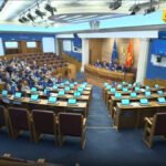 Leković i Božović traže hitan nastavak rada Anketnog odbora o “crnim trojkama”