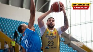 Sutjeska i Mornar u plej ofu