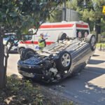 Automobil završio na krovu, nema povrijeđenih